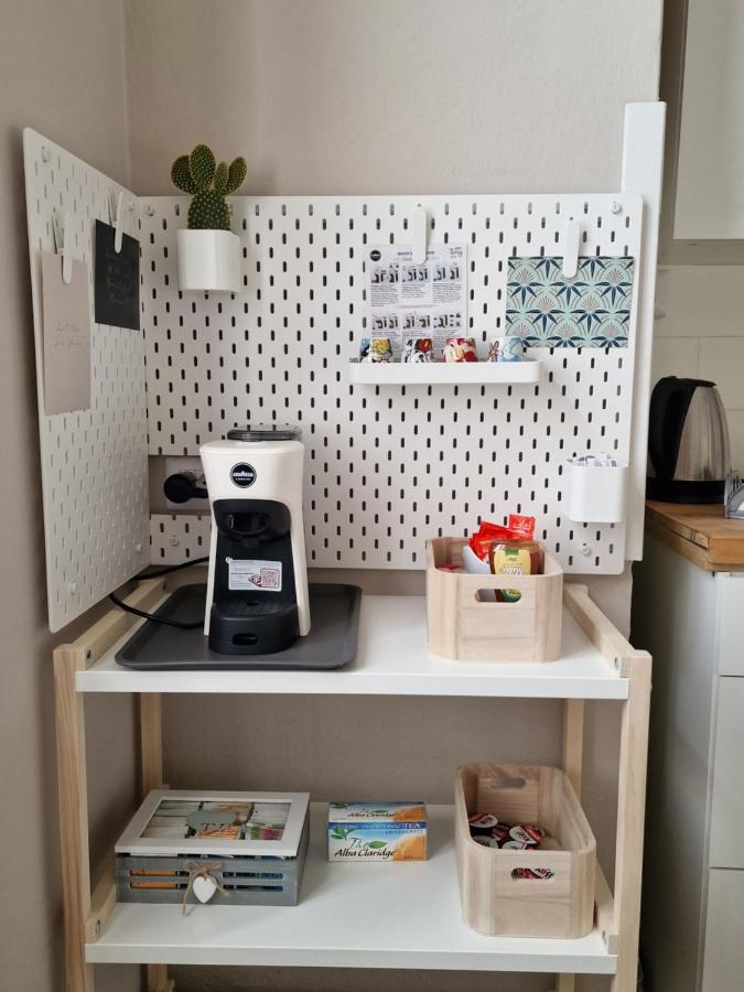 Voi Da Noi Intero Appartamento Con Parcheggio Privato Torno Exterior photo