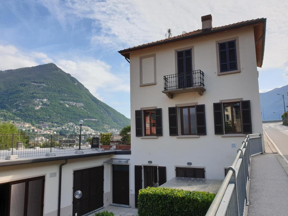 Voi Da Noi Intero Appartamento Con Parcheggio Privato Torno Exterior photo